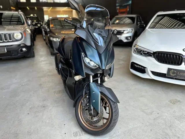 Carro Yamaha XMax 2023 ABS