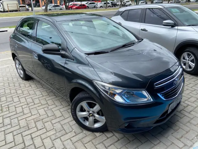 Carro Chevrolet Onix 2016 1.0 LT SPE/4