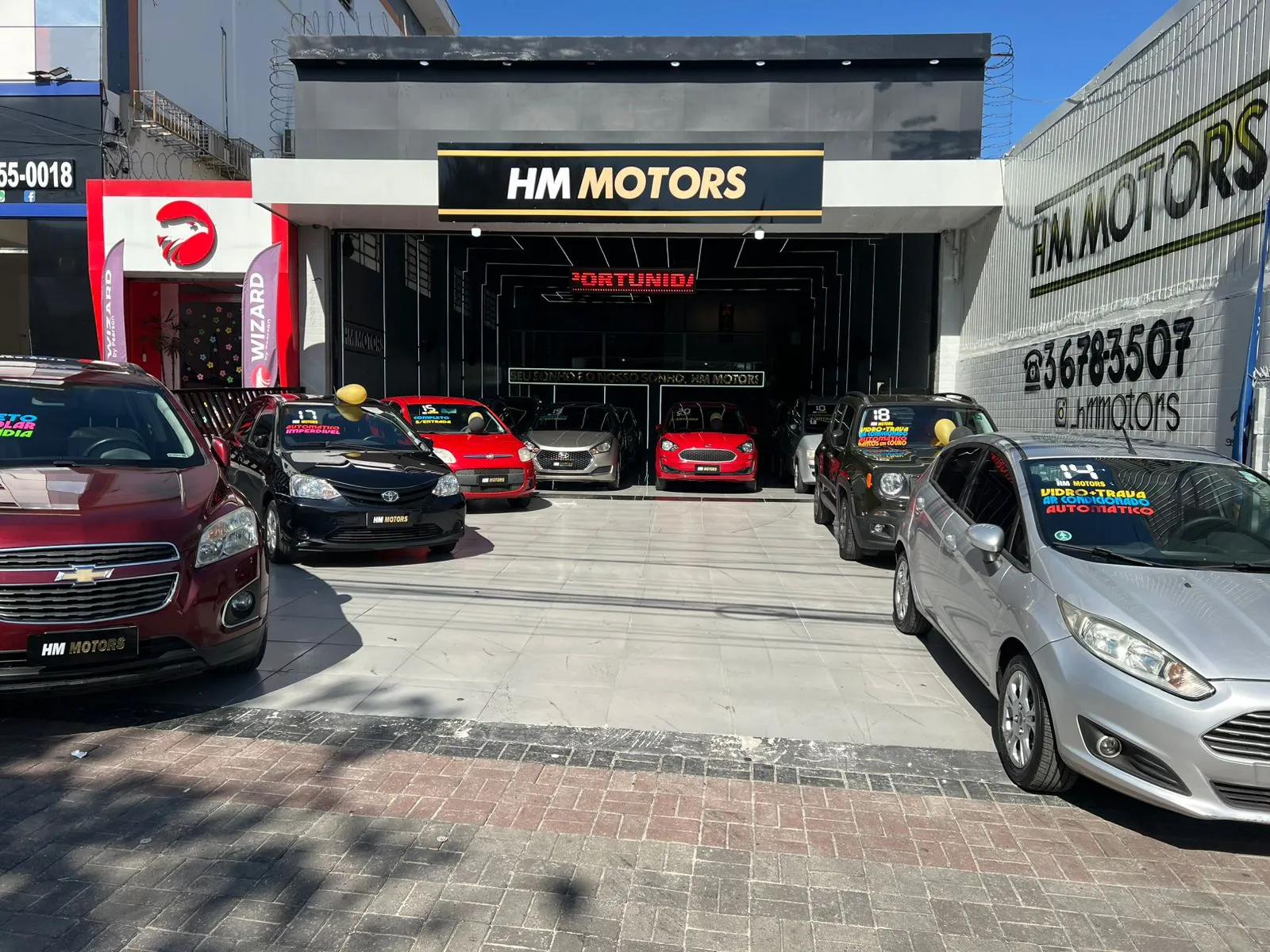 Fachada da loja Veículos à venda em HM MOTORS  - São Paulo - SP | Mobiauto