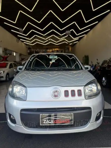 Carro Fiat Uno 2012 Sporting 1.4 8V (Flex) 4p