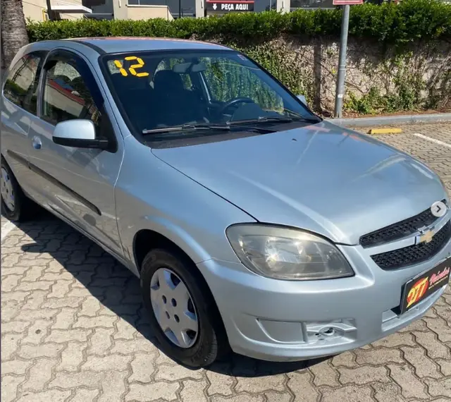 Carro Chevrolet Celta 2013 LS 1.0 (Flex) 2p