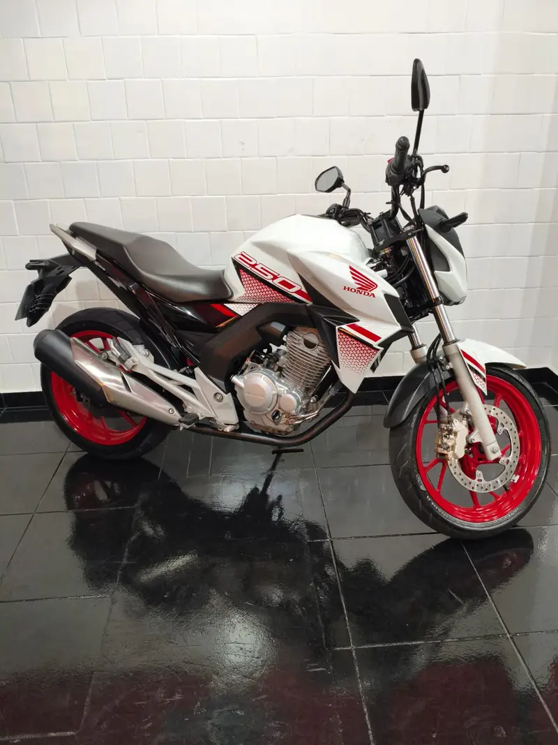 Honda CB 250F Twister 250F (CBS) tmp