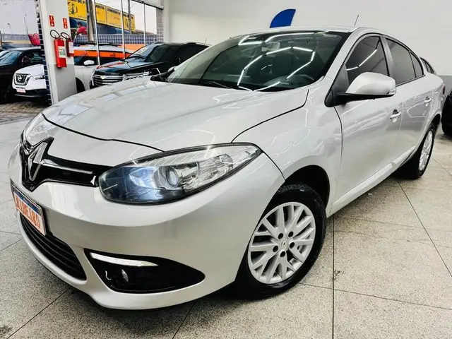 Carro Renault Fluence 2016 2.0 16V Dynamique (Flex)
