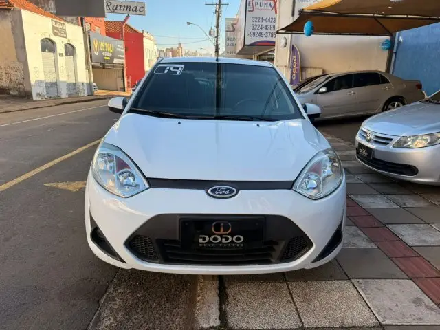 Ford Fiesta Sedan SE 1.6 Rocam (Flex)