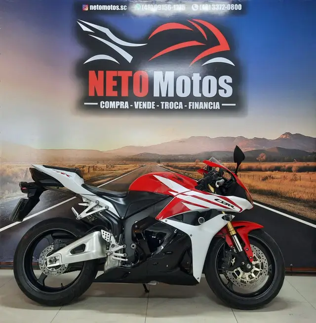 Carro Honda CBR 600 2012 RR (Standard)
