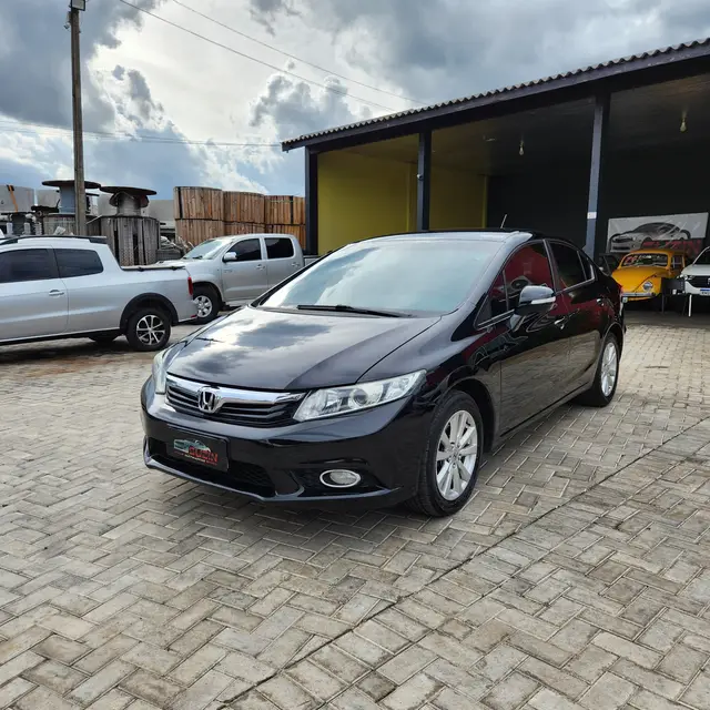 Carro Honda Civic 2014 New  LXR 2.0 i-VTEC (Aut) (Flex)