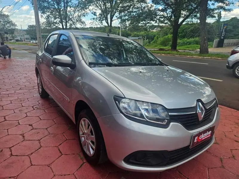 Renault Logan Expression 1.6 16V SCe Easy-R (Flex)