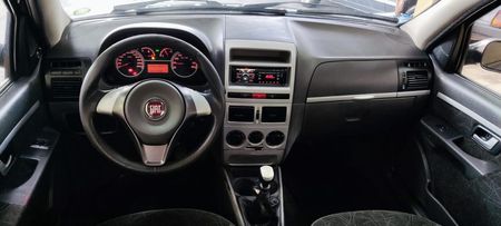 Siena HLX 1.8 8V (Flex)