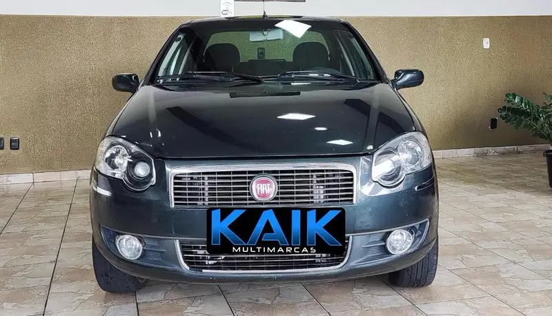 Fiat Siena HLX 1.8 8V (Flex)
