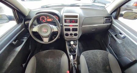 Siena HLX 1.8 8V (Flex)