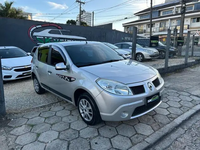 Carro Renault Sandero 2011 Expression 1.0 16V (flex)
