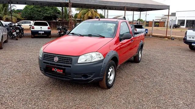 Carro Fiat Strada 2013 Working 1.4 (Flex)