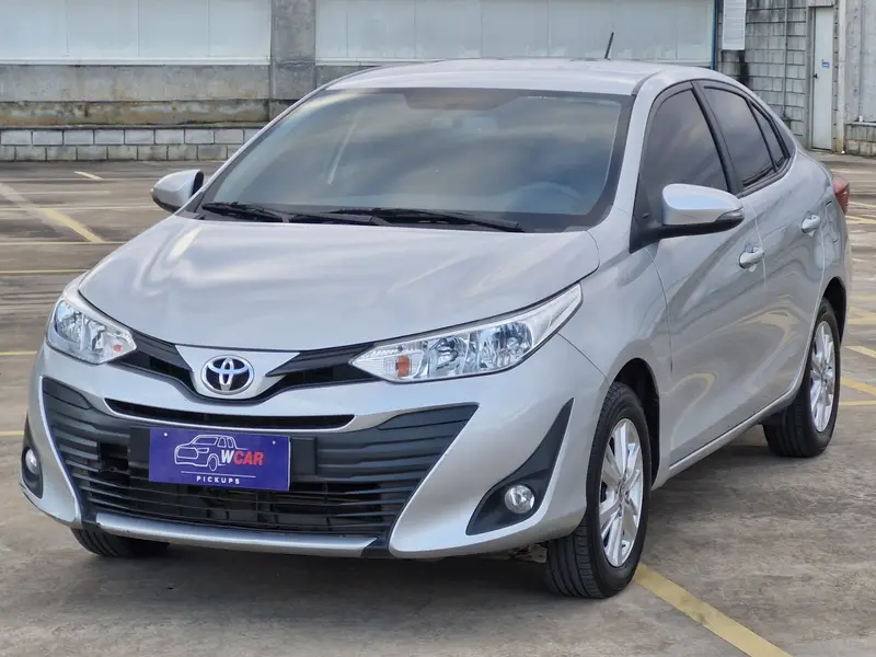 Toyota Yaris Sedan 1.5 XL (Flex)