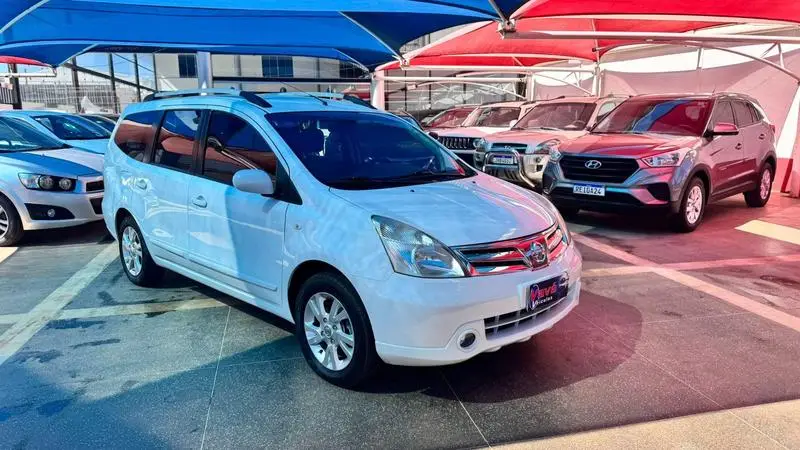 Nissan Grand Livina S 1.8 16V (flex)