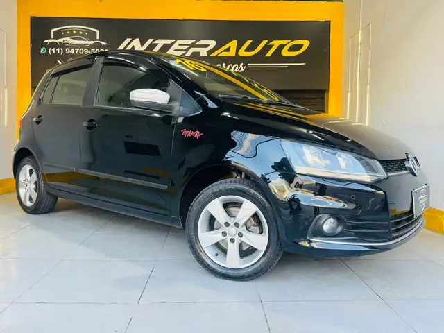 Carro Volkswagen Fox 2016 1.6 MSI Rock in Rio (Flex)