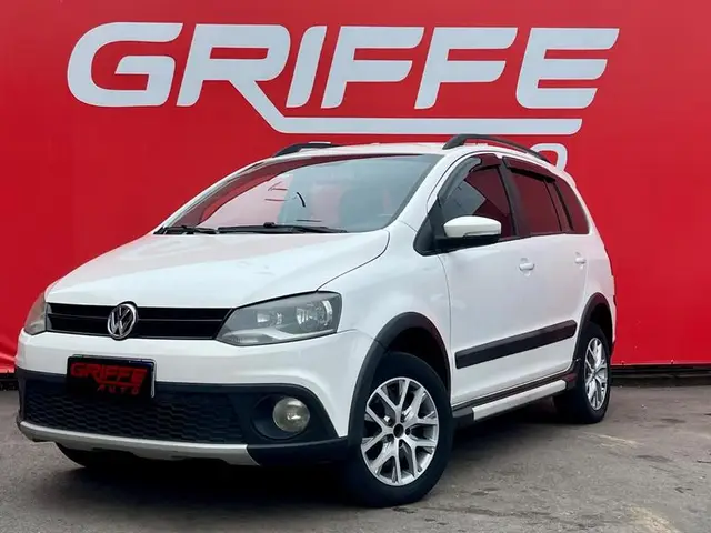 Carro Volkswagen SpaceCross 2013 1.6 8V (Flex)