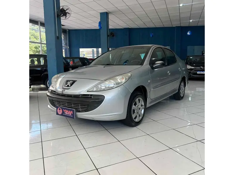 Peugeot 207 Sedan 207 Passion XR 1.4 8V (flex)
