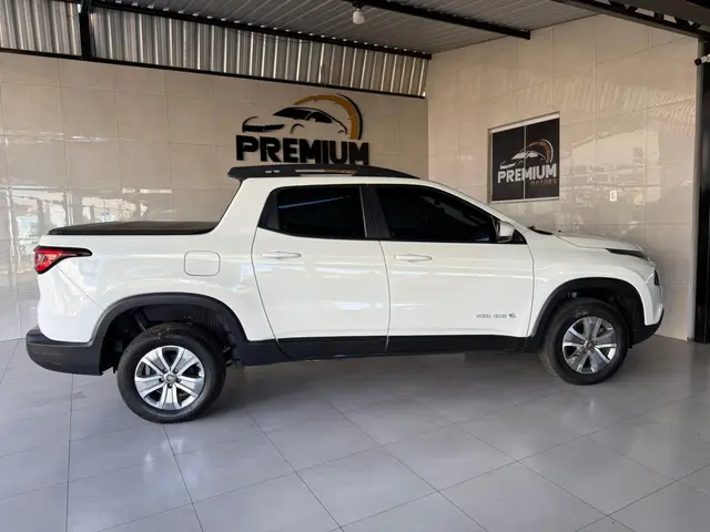 Carro Fiat Toro 2017 Freedom Open Edition 1.8 AT6 4x2 (Flex)