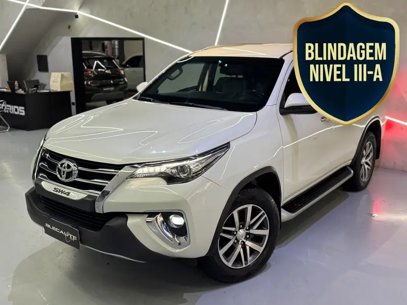 Toyota SW4 2.8 TDI SRX 7L 4x4 (Aut) (Diesel)