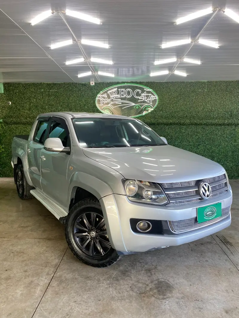 Volkswagen Amarok 2.0 CD 4x4 TDi Highline (Aut)