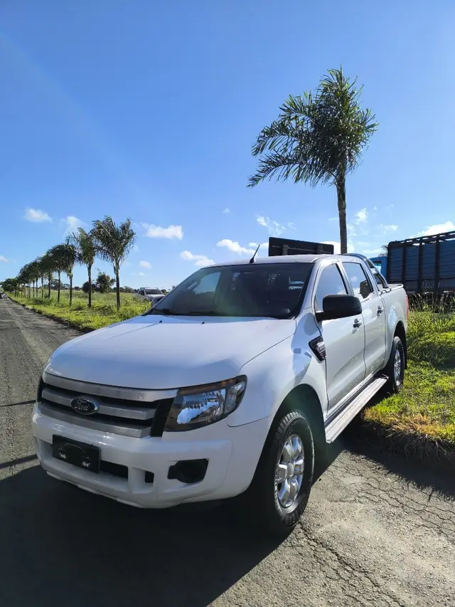 Carro Ford Ranger Cabine Dupla 2014 Ranger 2.5 Flex 4x2 CD XLS