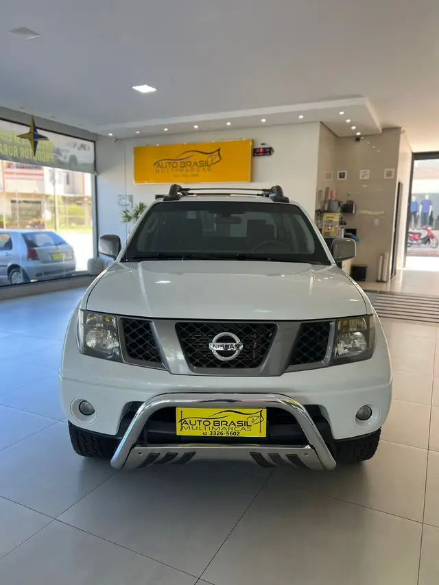 Carro Nissan Frontier 2013 SE Attack 2.5 4X4 (Cab.Dupla)