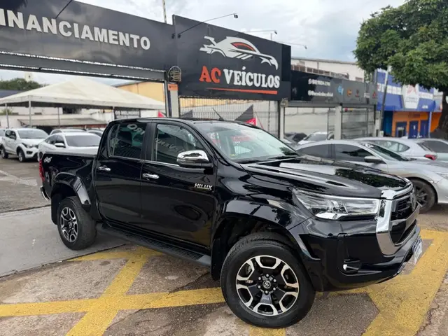 Carro Toyota Hilux Cabine Dupla 2024 SRX Plus 4x4 2.8 Diesel