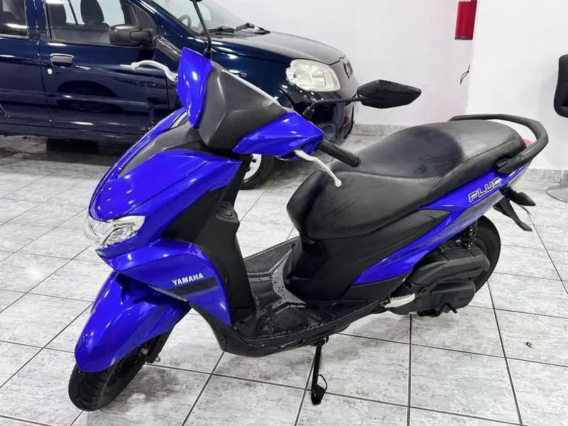 Yamaha Fluo ABS