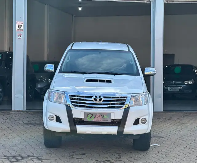 Carro Toyota Hilux Cabine Dupla 2013 Hilux 3.0 TDI 4x4 CD SRV (Aut)