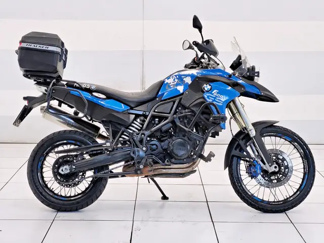 Carro BMW F 800 2013 R