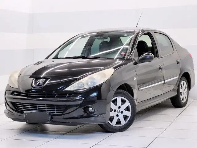 Carro Peugeot 207 Sedan 2013 207 Passion XR 1.4 8V (flex)