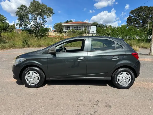 Carro Chevrolet Onix 2016 1.0 LT SPE/4