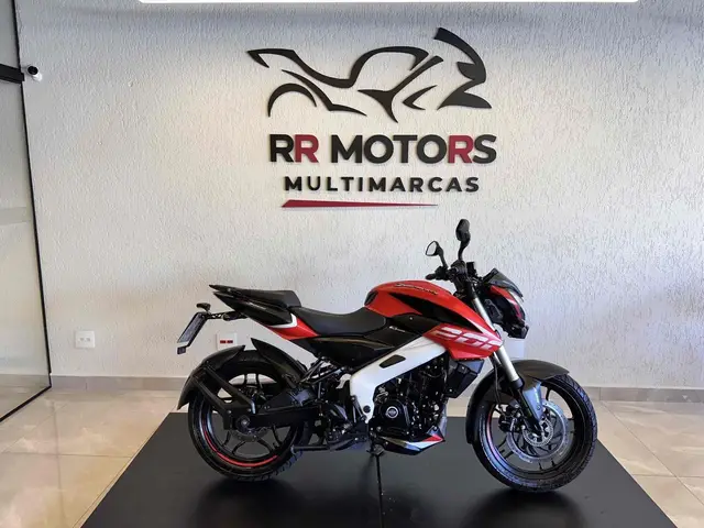 Carro Bajaj Dominar 200 2023 DOMINAR 200