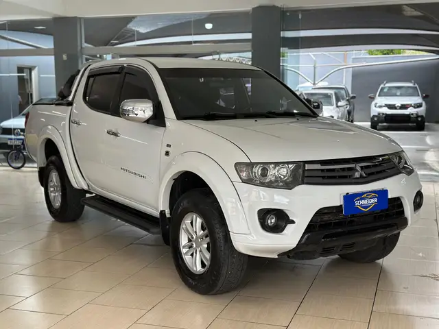 Carro Mitsubishi L200 Triton Sport 2015 3.2 DID-H HPE 4WD (Aut)