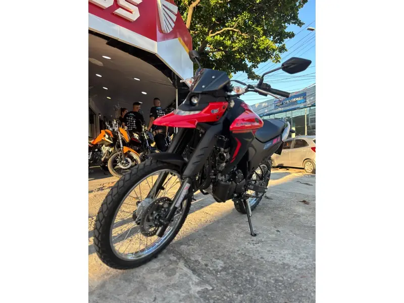 Yamaha XTZ 250 Lander Connected