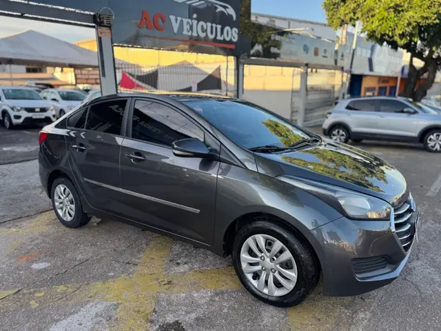 Carro Hyundai HB20S 2016 1.0 Comfort Plus (Flex)