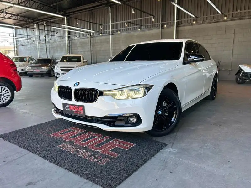 BMW 320i 320i Sport ActiveFlex