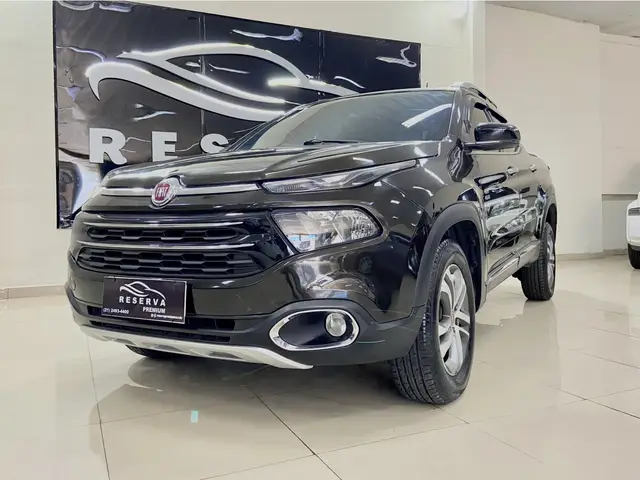 Carro Fiat Toro 2017 Volcano 2.0 diesel AT9 4x4