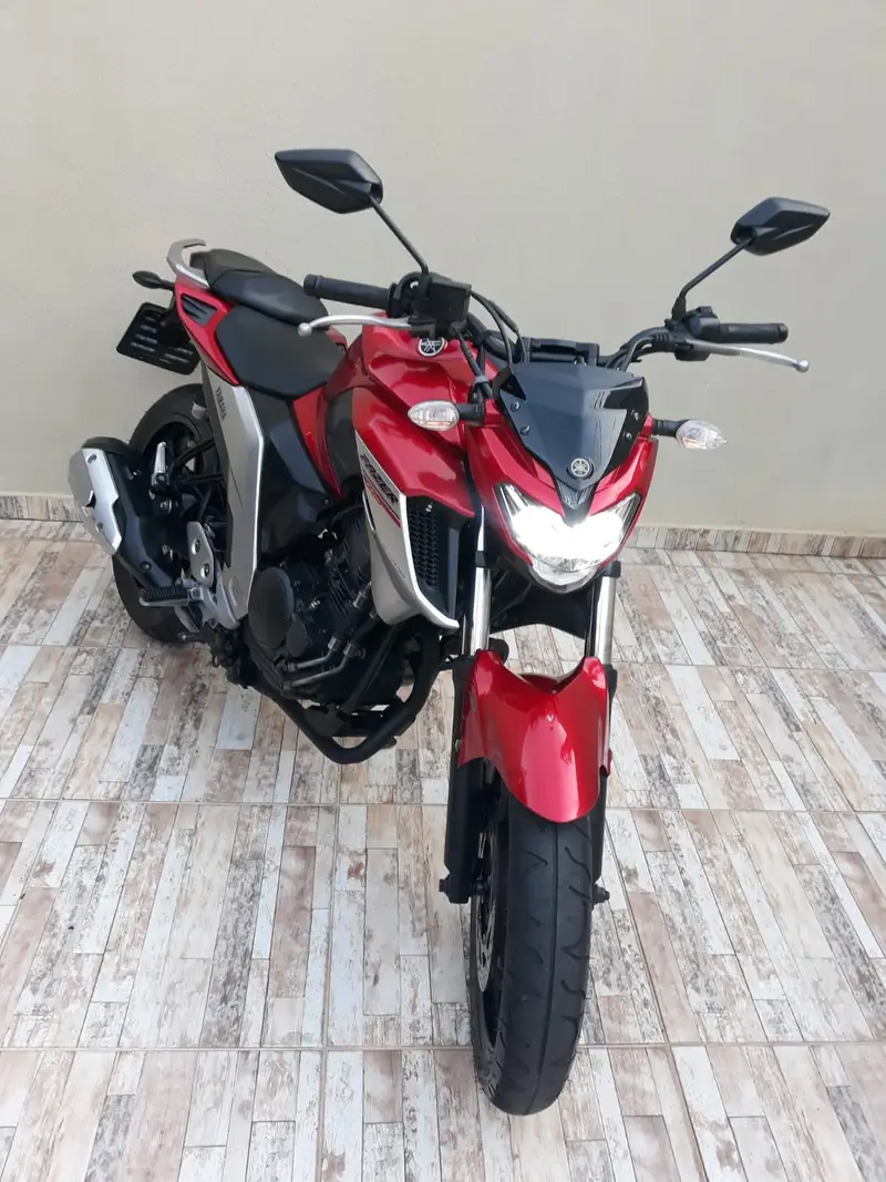 Yamaha Fazer FZ25 ABS