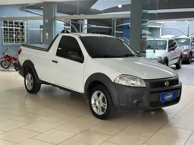 Carro Fiat Strada 2016 Working 1.4 (Flex)