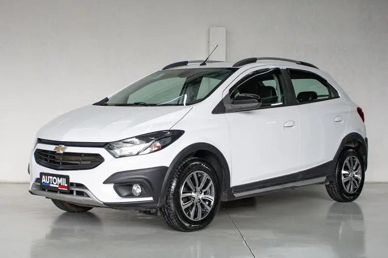 Chevrolet Onix 1.4 Activ SPE/4