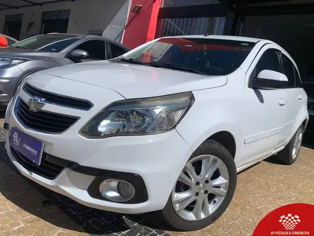 Carro Chevrolet Agile 2014 LTZ 1.4 Easytronic (Flex)