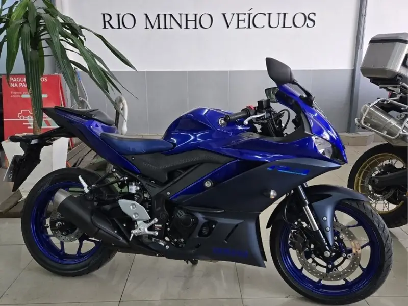 Yamaha YZF R3 ABS