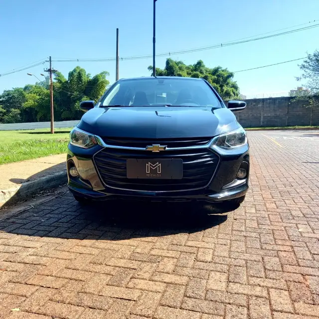 Carro Chevrolet Onix 2023 LTZ 1.0 Turbo