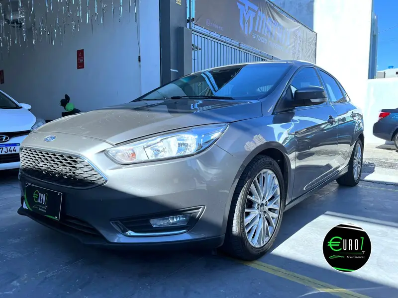 Ford Focus Hatch SE Plus 2.0 PowerShift