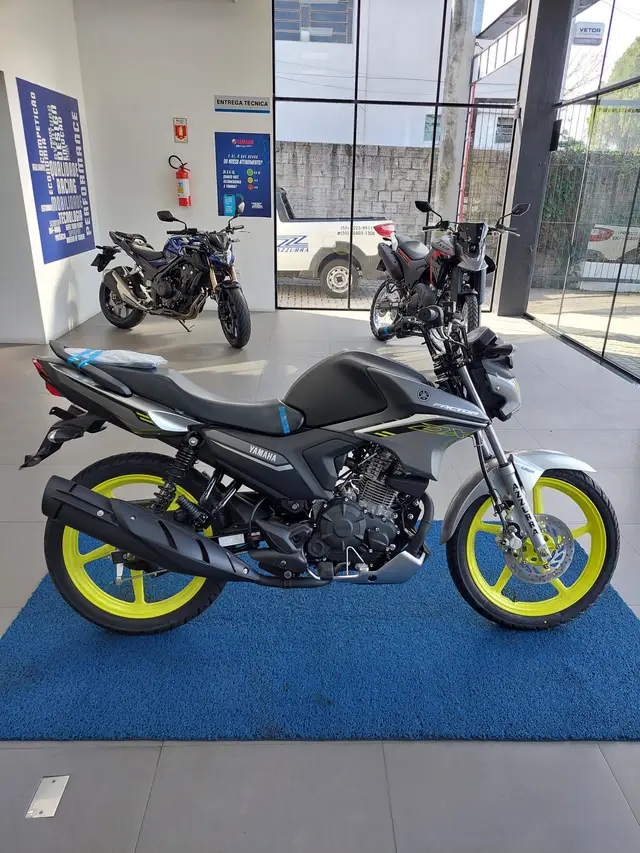 Carro Yamaha YBR 150 Factor 2025 DX