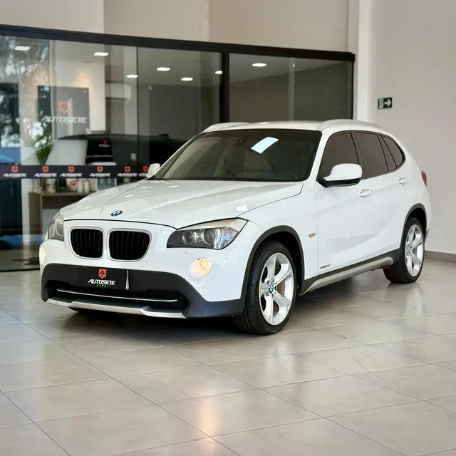 Carro BMW X1 2012 SDRIVE 20i 2.0/2.0 TB Acti.Flex (Aut.)
