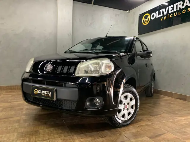 Carro Fiat Uno 2013 Vivace Italia 1.0 8V (Flex) 4p