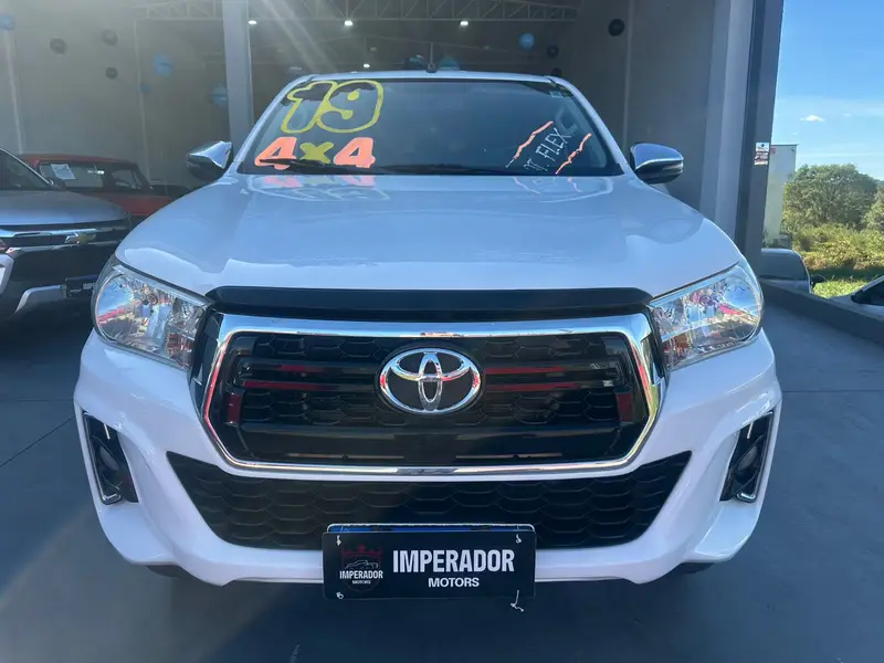 Toyota Hilux Cabine Dupla Hilux 2.7 SRV CD 4x4 (Flex) (Aut)