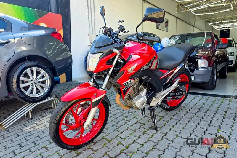 Honda CB 250F Twister Standard